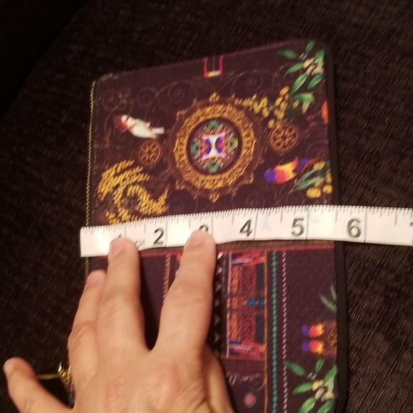 Camilla Blackheath Betty clutch CAMILLA UNICORN COLLECTABLE🦄 RARE🦜new in box - Picture 13 of 16